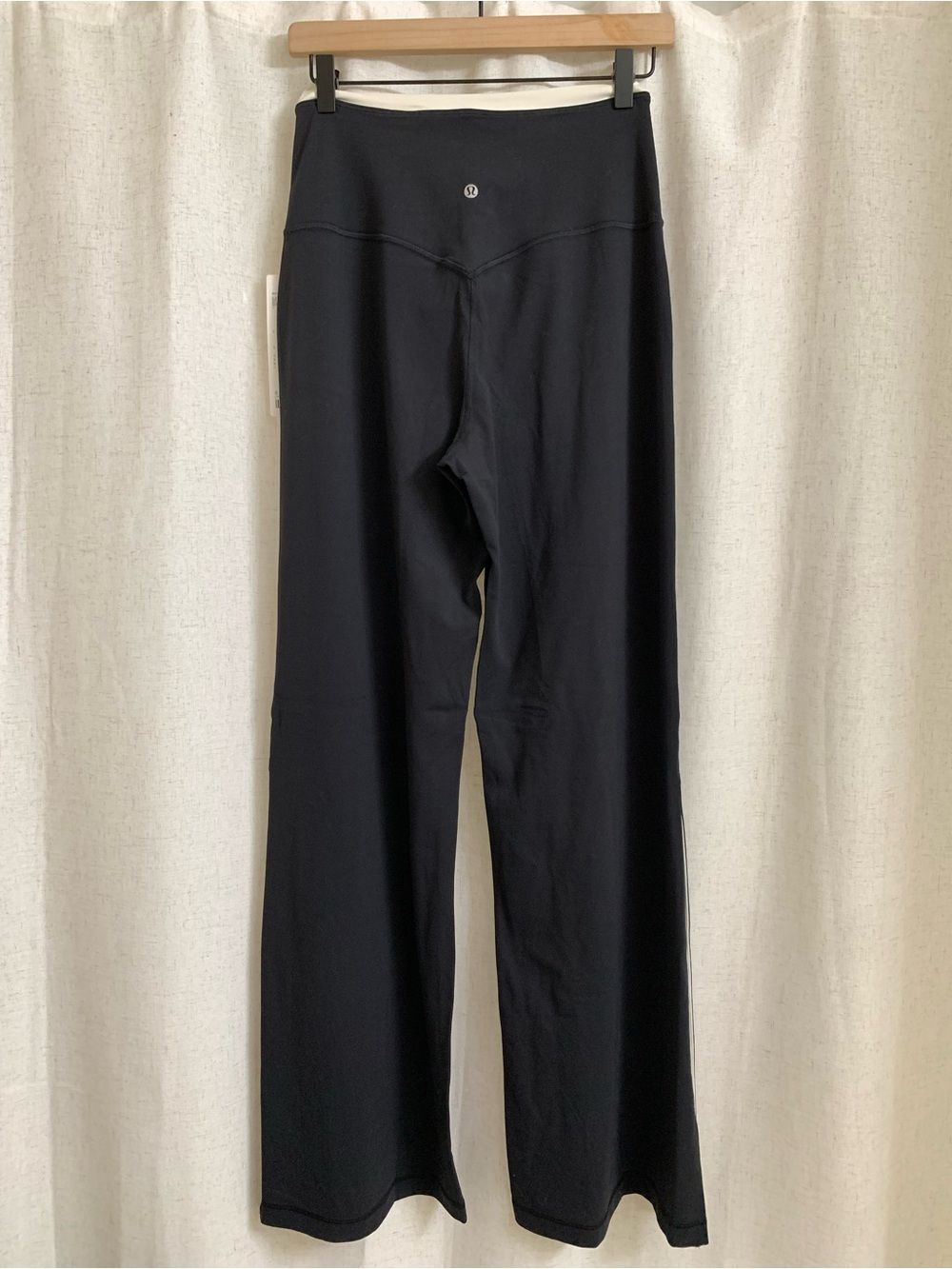 lululemon Align Side-Slit SHR Black Wide-Leg Yoga Pant Ivory Waistband 6 - Picture 11 of 11